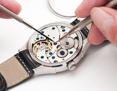 Типичные поломки электронных наручных часов